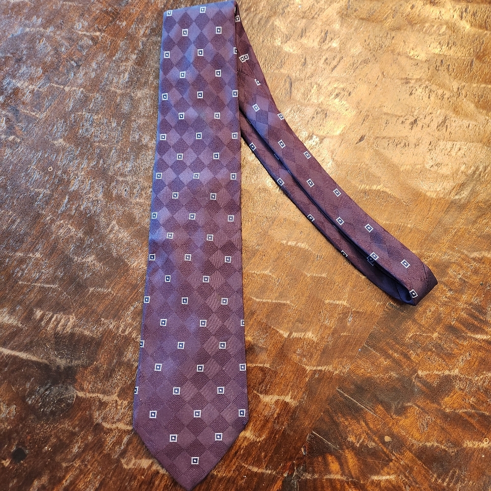 Unbranded Purple Geometric 100% Silk Tie business, Purple Silver